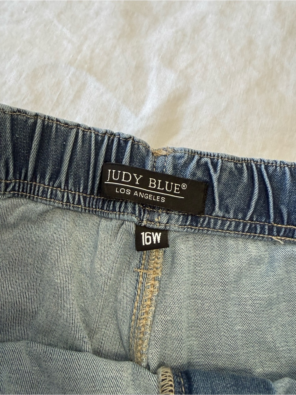 Judy Blue | Women’s 16 W | Joggers Blue High Waist Cuffed Jeans | JB88496 - Picture 3 of 8